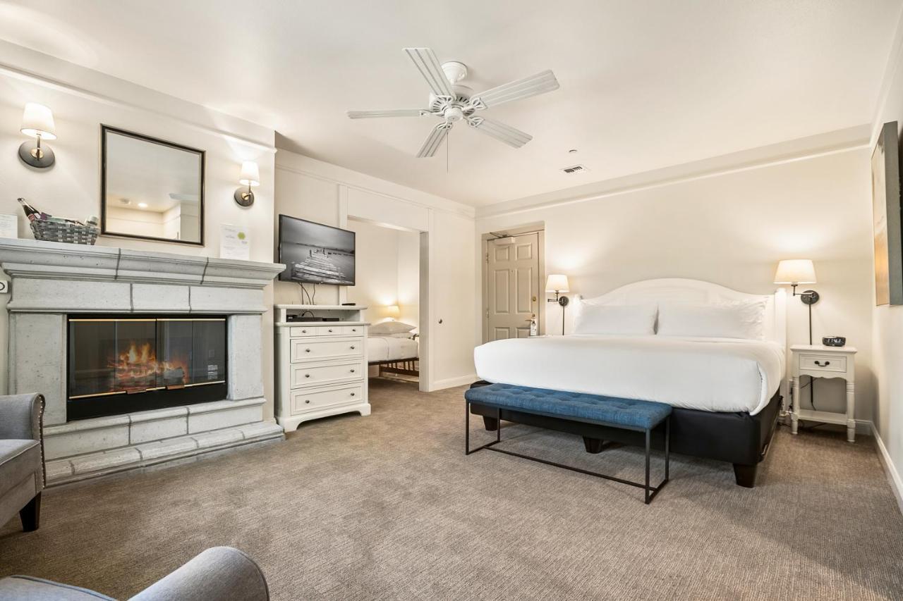 Saratoga Inn Langley Zewnętrze zdjęcie