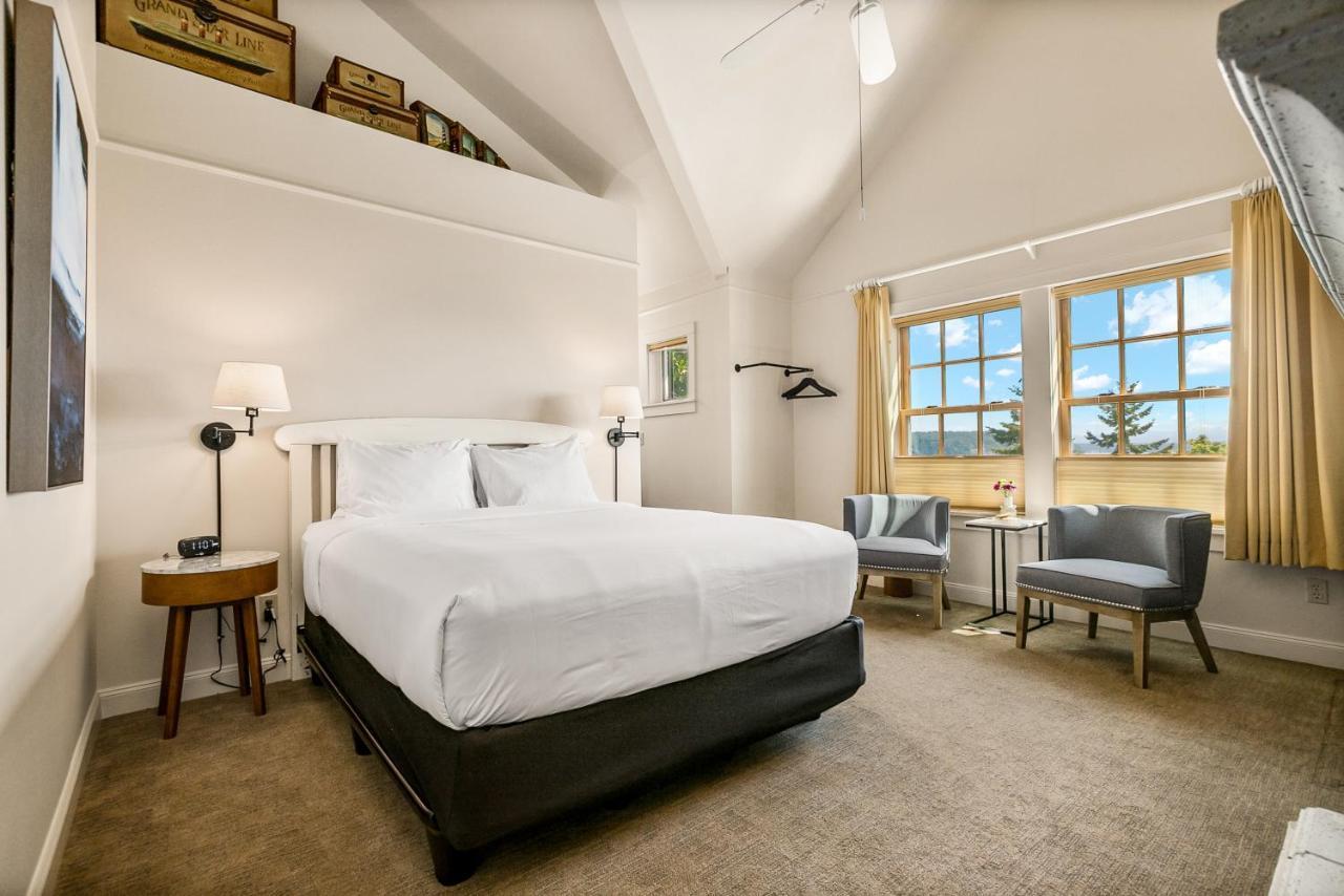 Saratoga Inn Langley Zewnętrze zdjęcie