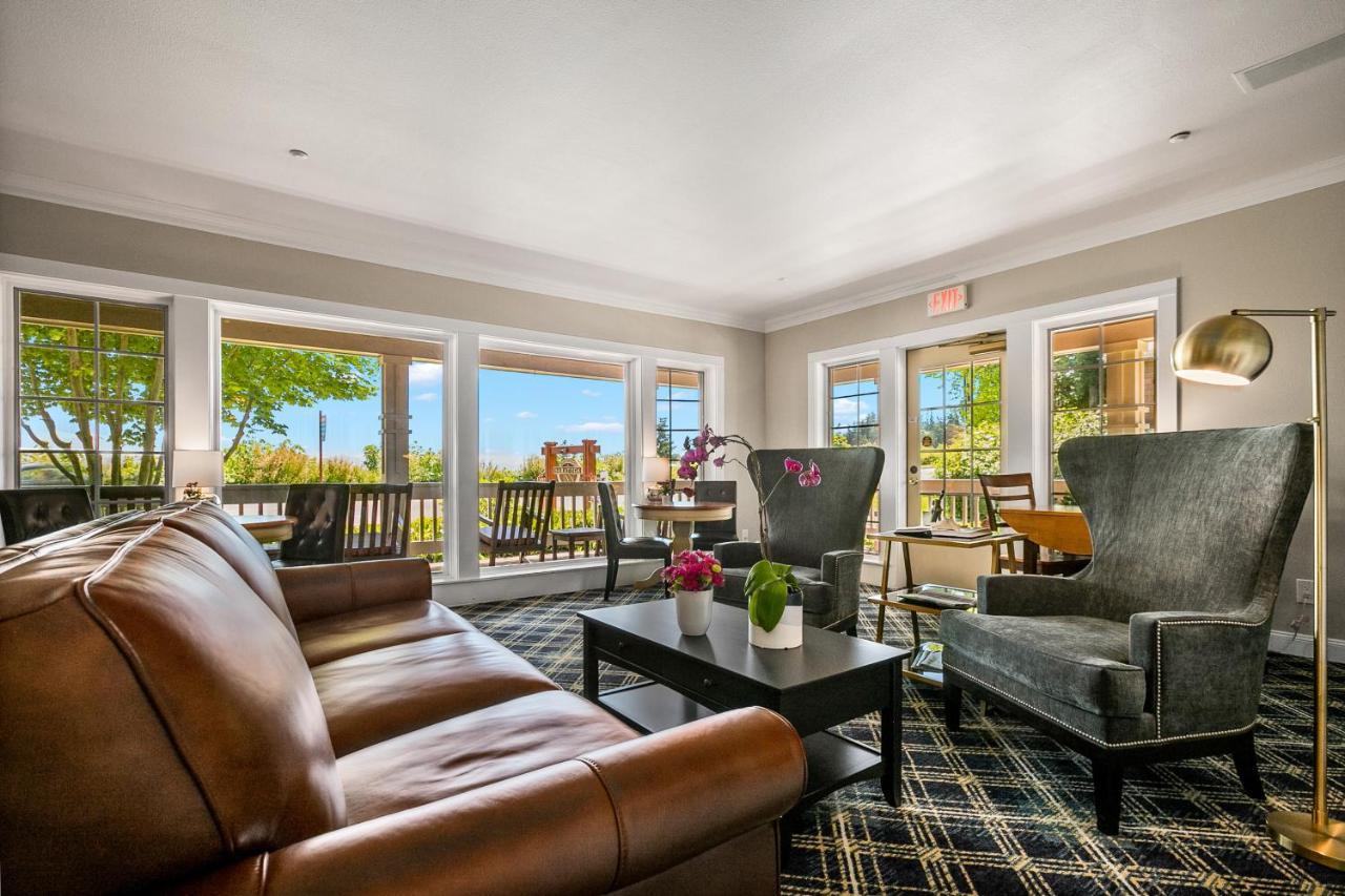 Saratoga Inn Langley Zewnętrze zdjęcie